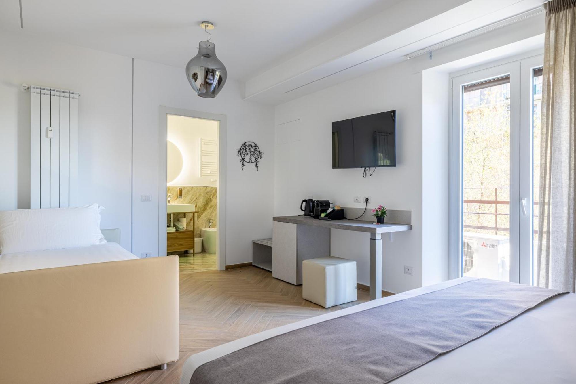 Hezio Guest House Rome Exterior photo